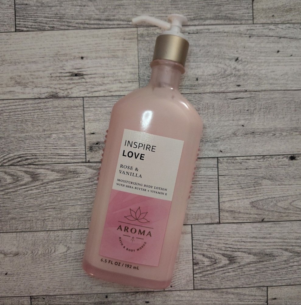 Bath & Body Works Aromatherapy Inspire Love Rose & Vanilla Body Lotion 6.5oz NWT